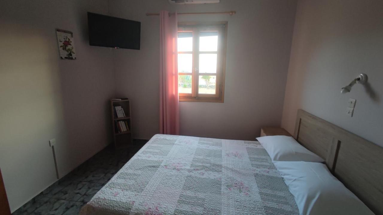 Tramonto Nel Delfini Apartment Kini Exterior photo