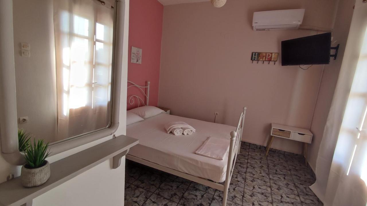 Tramonto Nel Delfini Apartment Kini Exterior photo